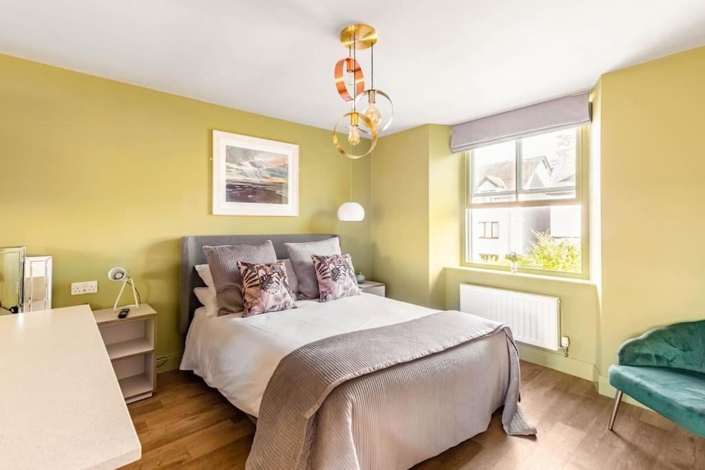 Shamrock, Bowness On Windermere, Superb One Bedroom Apartment With Private Parking Экстерьер фото